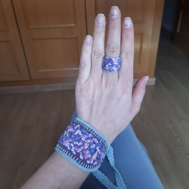 Pulsera Hortensia, anillo de REGALO. Hecho a mano