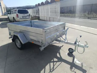 Remolque NUEVO para motos y carga