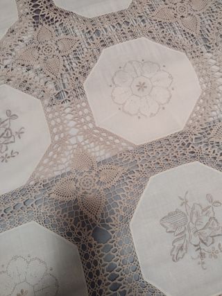 Copriletto matrimoniale ad uncinetto vintage