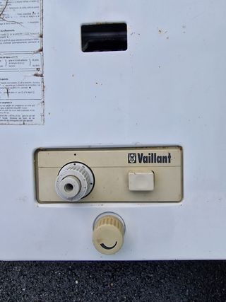 CALENTADOR MARCA VAILLANT