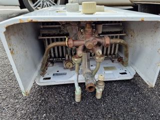 CALENTADOR MARCA VAILLANT