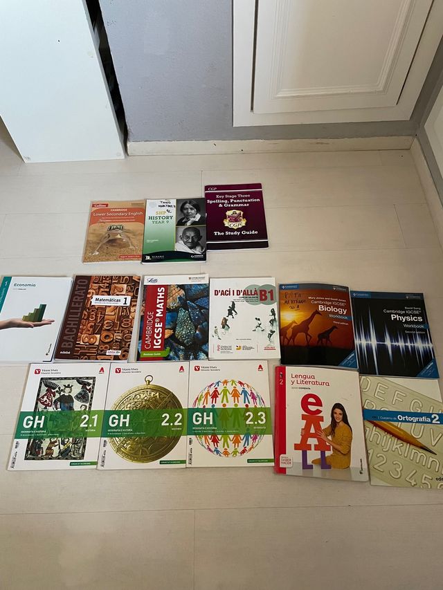 LIRBOS PRIMERO DE BACHILLERATO, SEGUNDO, Y LA ESO