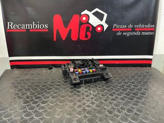 CAJA RELE FUSIBLES MITSUBISHI ASX 1.8Di-D 2010