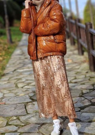 FALDA LARGA LENTEJUELAS. ZARA. TALLA M!!!