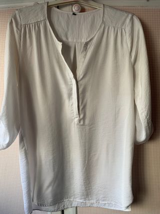 Blusa satinada