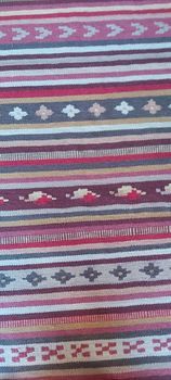 Alfombra grande tipo Kilim