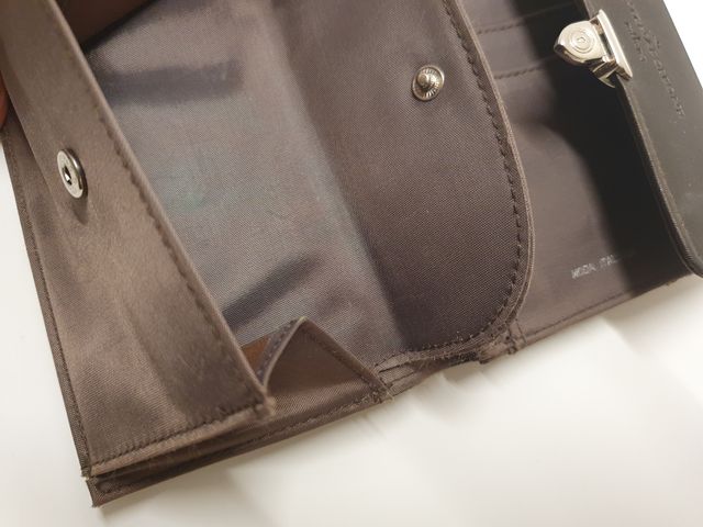 Cartera de mujer Via Montenapoleone Milano