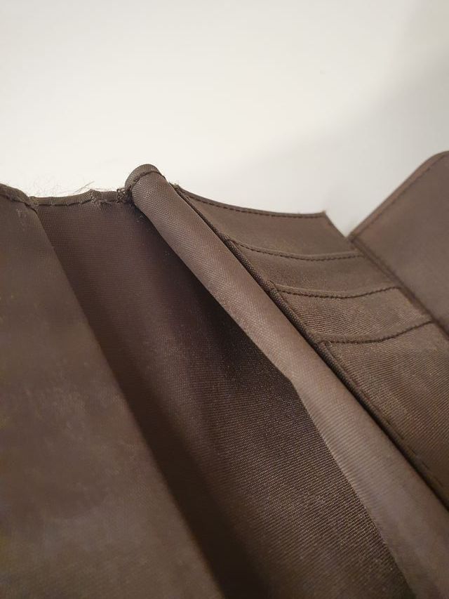 Cartera de mujer Via Montenapoleone Milano