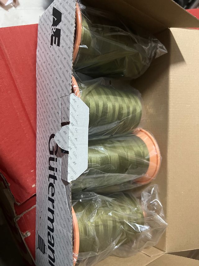 4 bobinas hilo gutermann
