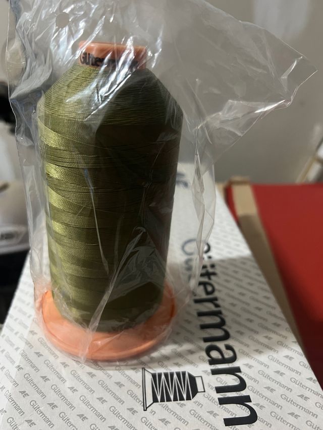 4 bobinas hilo gutermann