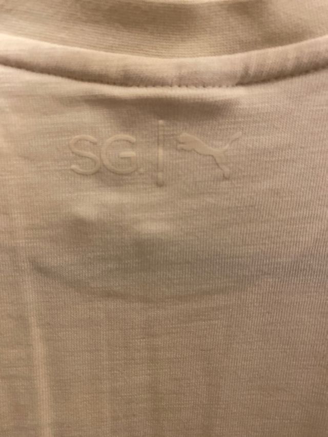 Camiseta Puma colaboracion con Selena Gomez