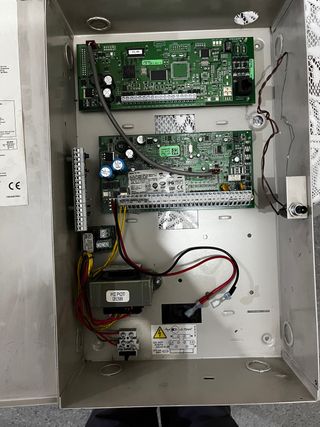 Central de alarma DSC PC1864 kit completo 