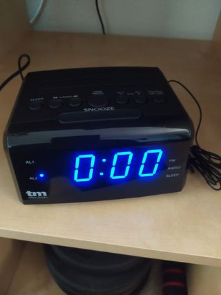 Radio Reloj Despertador TM Electron