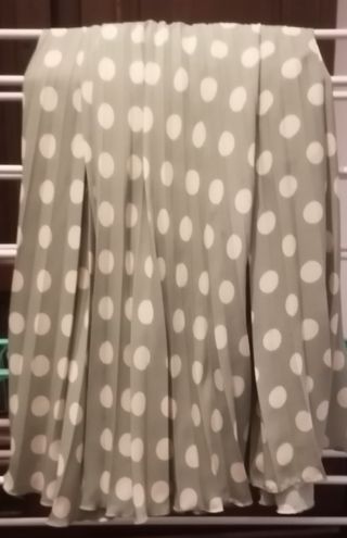 Saia plissada com bolas da Mango