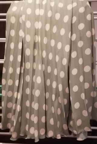 Saia plissada com bolas da Mango