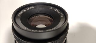 Objetivo Yashica ML 50mm. F1.9