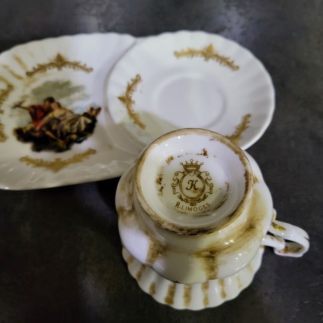 Tazza da tè Limoges con vassoio portabiscotti
