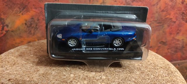 Jaguar Xk8 covertible