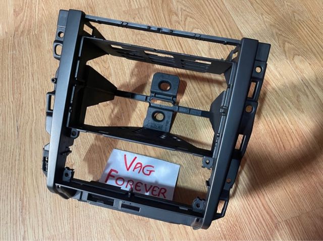 Consola Frontal Radio Golf 4