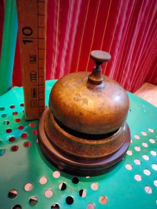 Original Timbre antiguo de mesa ,de recepción.