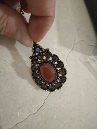 conjunto collar y pendientes