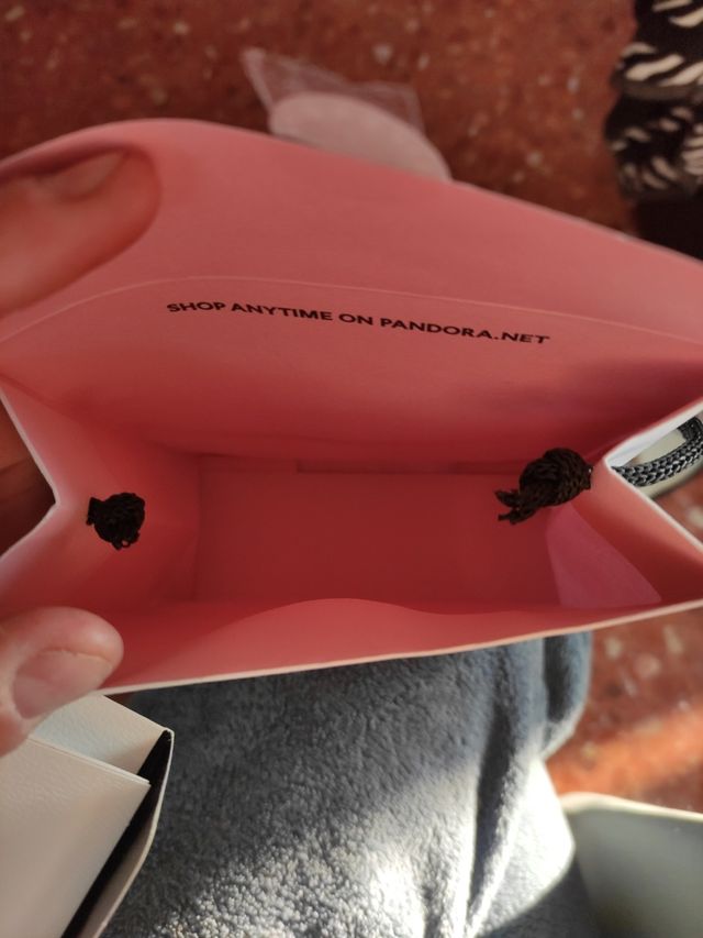 Pandora: bolsita y cajita