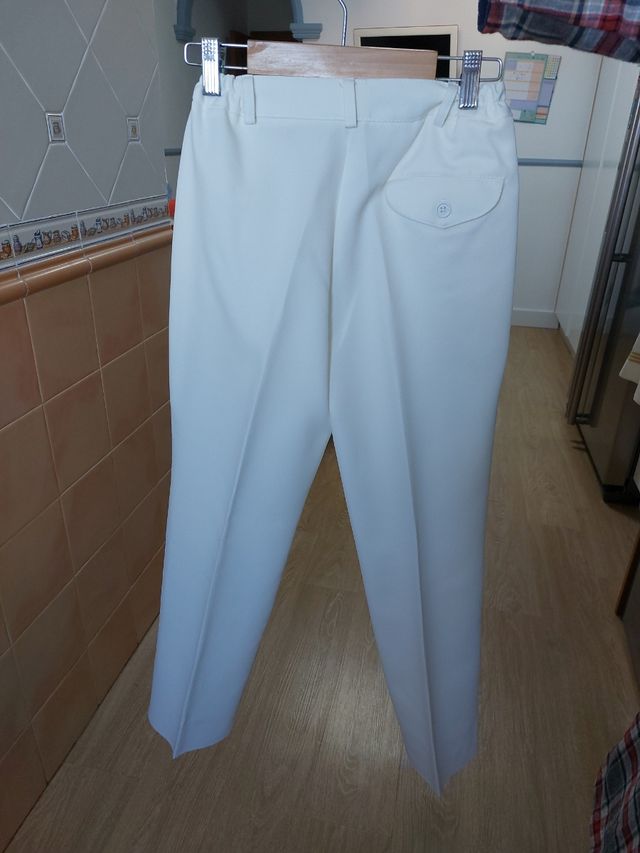 traje comunion niño almirante en blanco ,le falta