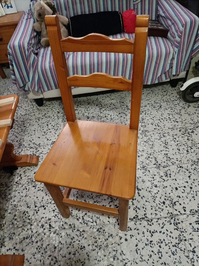 Sillas madera provenzal