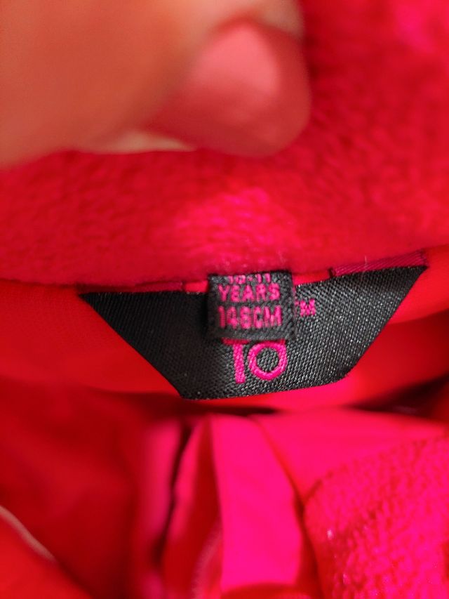 Cazadora nieve niña.