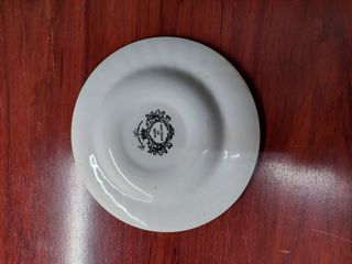 Crown Clarence Plato.