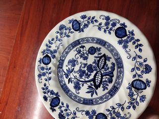 Crown Clarence Plato.