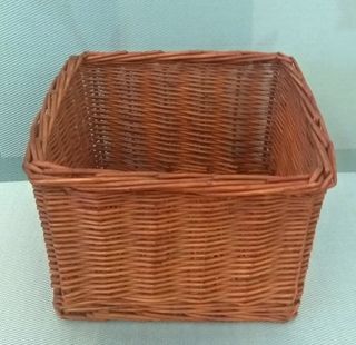 CESTA DE MIMBRE.🧺🍐🍎🫑🍋