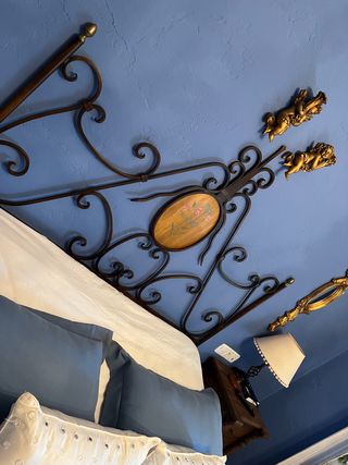 CABECERO DE FORJA Y MADERA CAMA MATRIMONIO 1,50 M