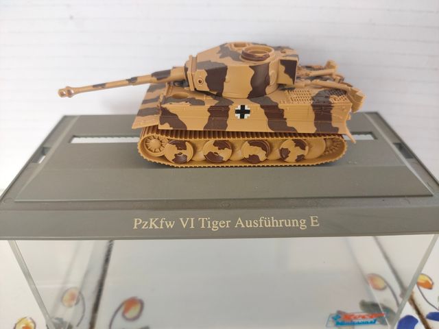 Carro armato Roco Minitank PzKfw Tiger E