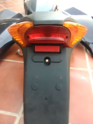 Piezas honda varadero 125