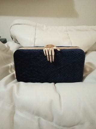 CLUTCH AZUL MARINO A ESTRENAR 