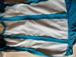 Traje de gitana con complementos. 