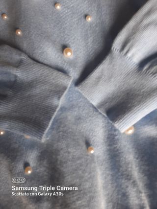 maglioncino primaverile celeste