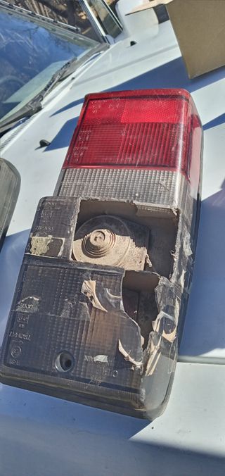 piloto  trasero nissan patrol top line