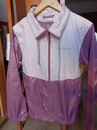 Cortavientos +  camiseta Columbia