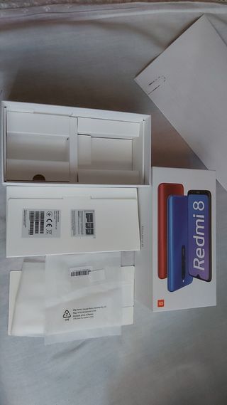 Caja vacía móvil Xiaomi Redmi 8