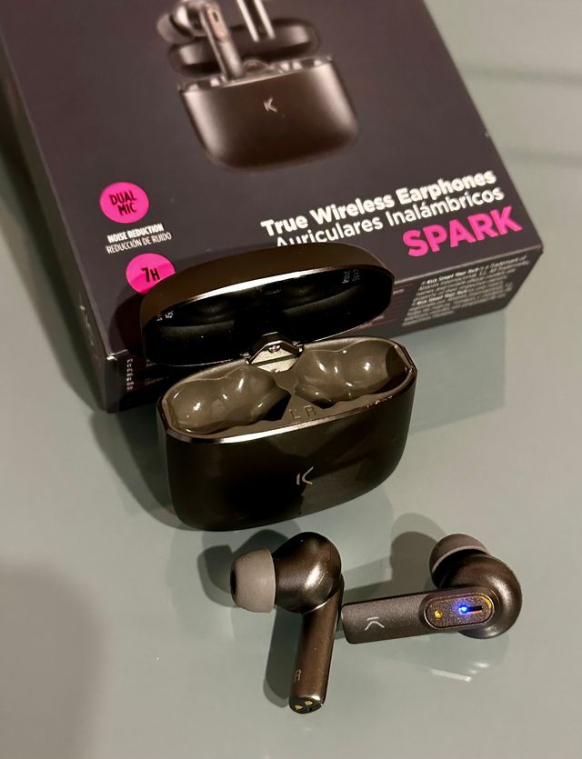Fones de ouvido sem fio KSIX Spark