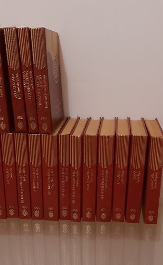 Colección 32 Premios Planeta