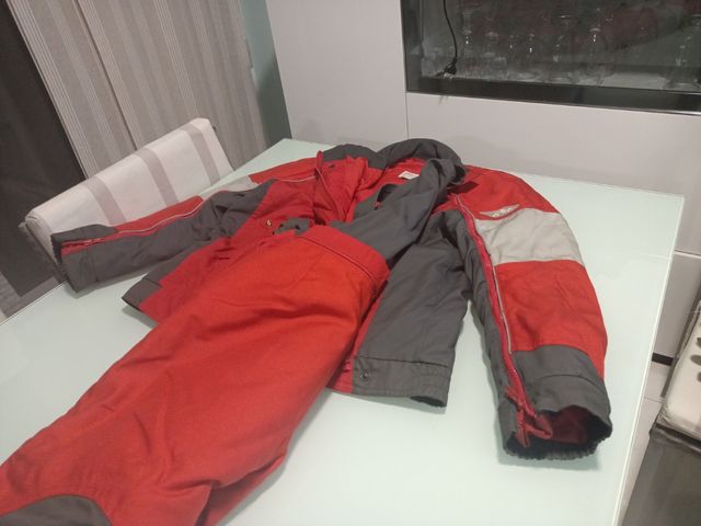 pantalón mono y chaqueta BMW gore tex invierno