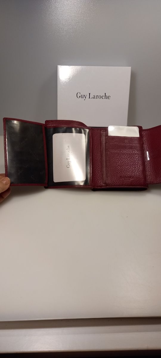 Billetero Guy Laroche