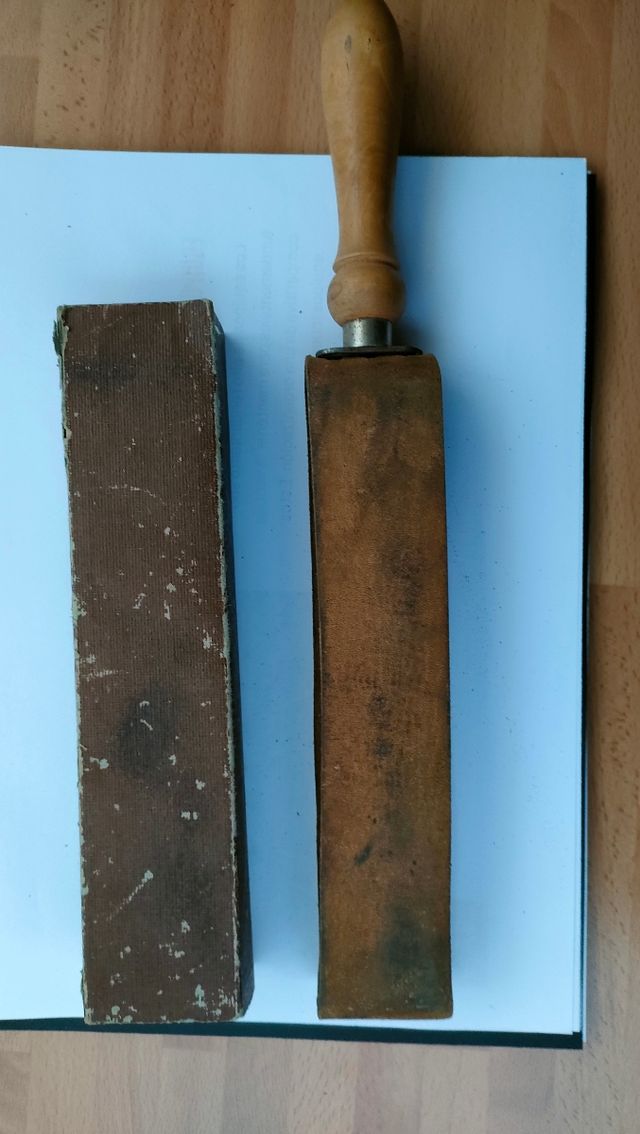 AFILADOR NAVAJAS BARBERO ANTIGUO