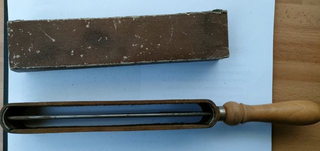 AFILADOR NAVAJAS BARBERO ANTIGUO