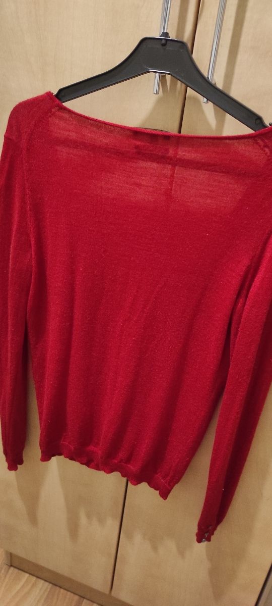 Rebeca roja Massimo Dutti