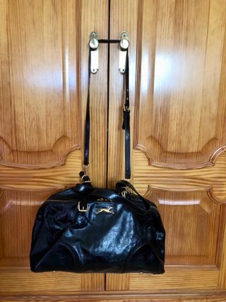 Bolso negro de piel - BIMBA Y LOLA