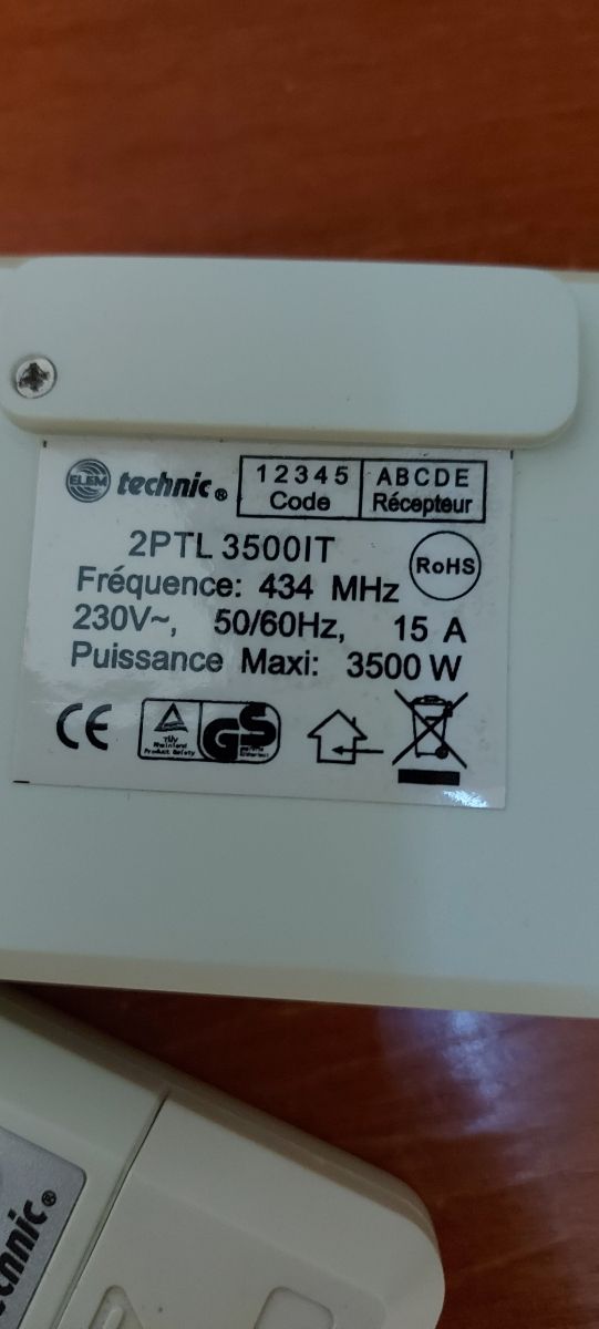 Set di prese comandate da telecomando